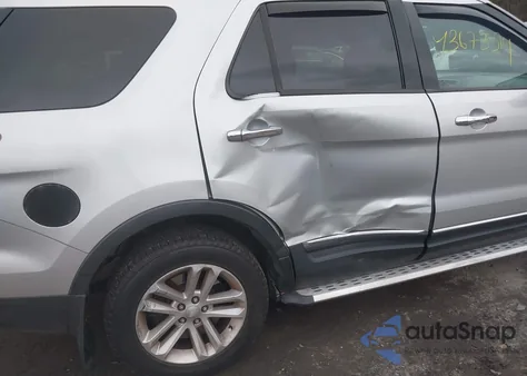 2014 Ford Explorer Xlt z USA, uszkodzony, nr VIN 1FM5K8D82EGB31374